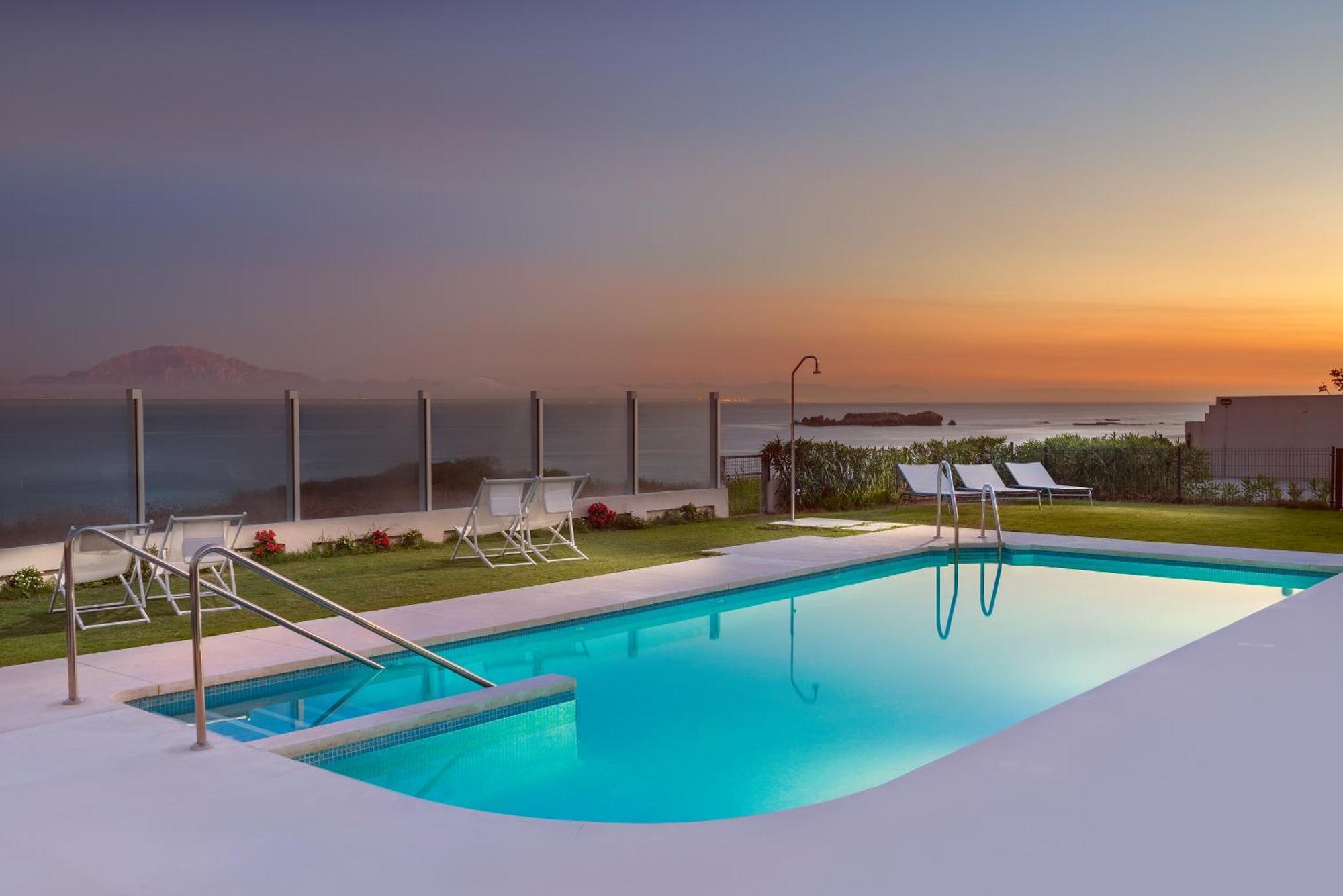 Punta Carnero Alojamiento Singular Algeciras Exterior foto
